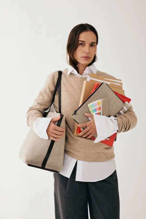 Small Structure Pouch - Image 2