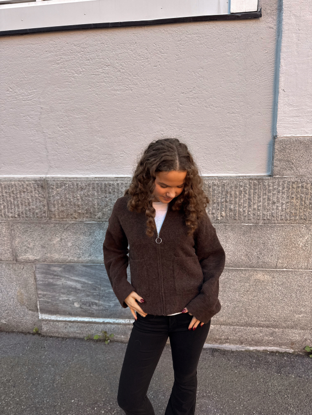 Sia Ras Zipper Cardigan - Delicioso  - Image 4