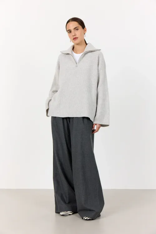 Perle 10 Knit T-Neck