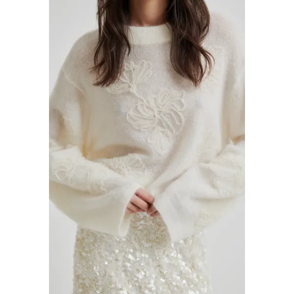 Bellarose Knit O-Neck