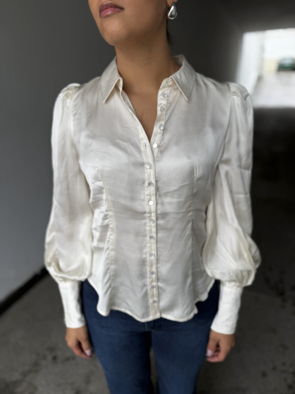 Satin Fitted Shirt - Vintage White  - Image 7