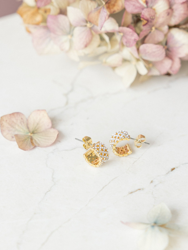 Yasmine Hoops Petite