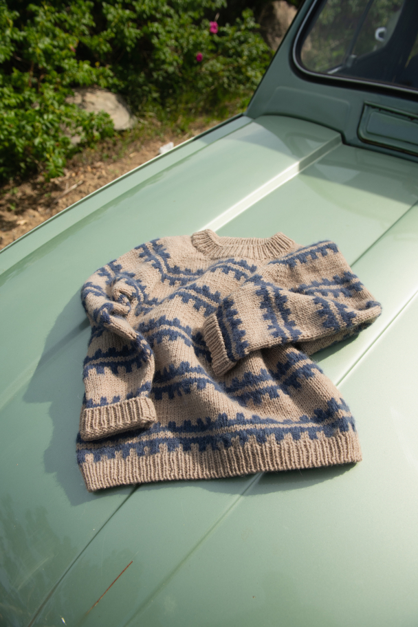 2506 - 2 - Ridge Sweater Junior - Image 2