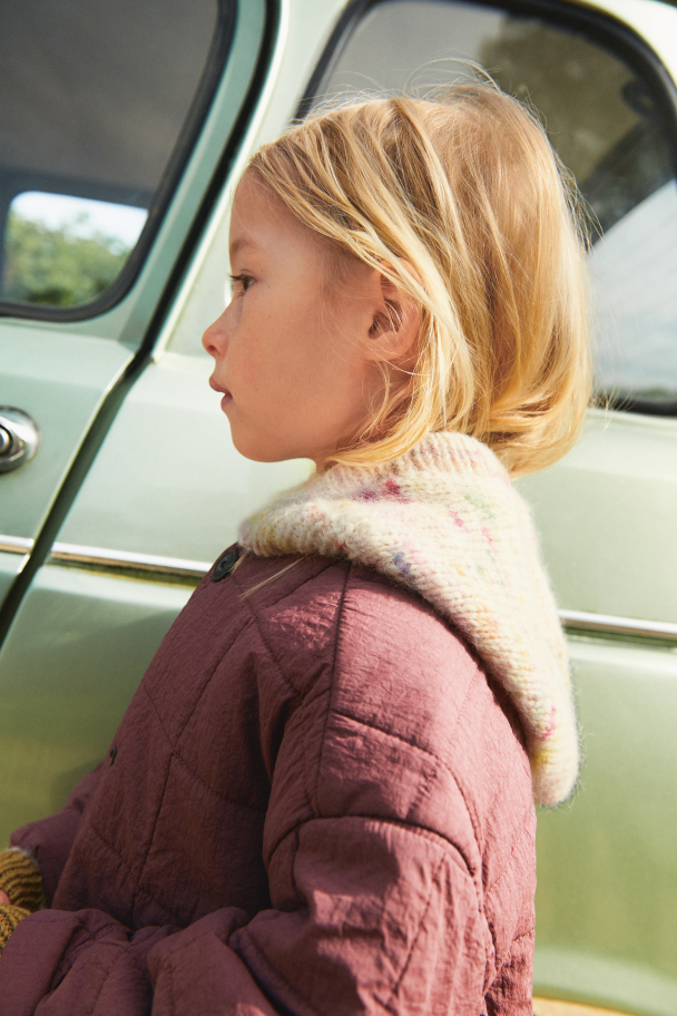 2506 - 3 - Hugsy Hood Junior - Image 8