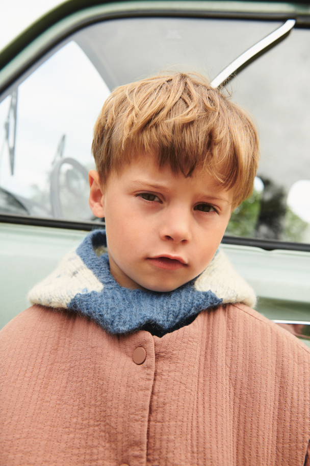 2506 - 3 - Hugsy Hood Junior - Image 9