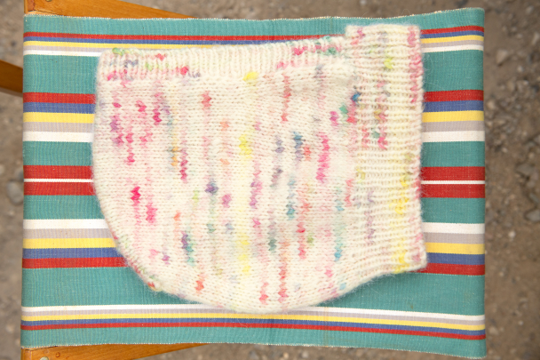 2506 - 3 - Hugsy Hood Junior - Image 12