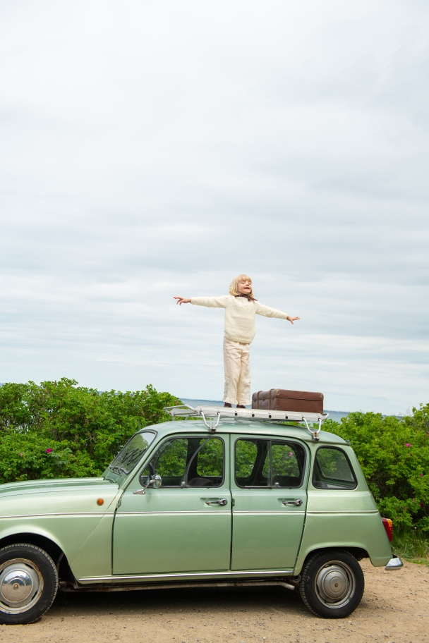 2506 - 7 - Sweet Pea Sweater Junior - Image 2