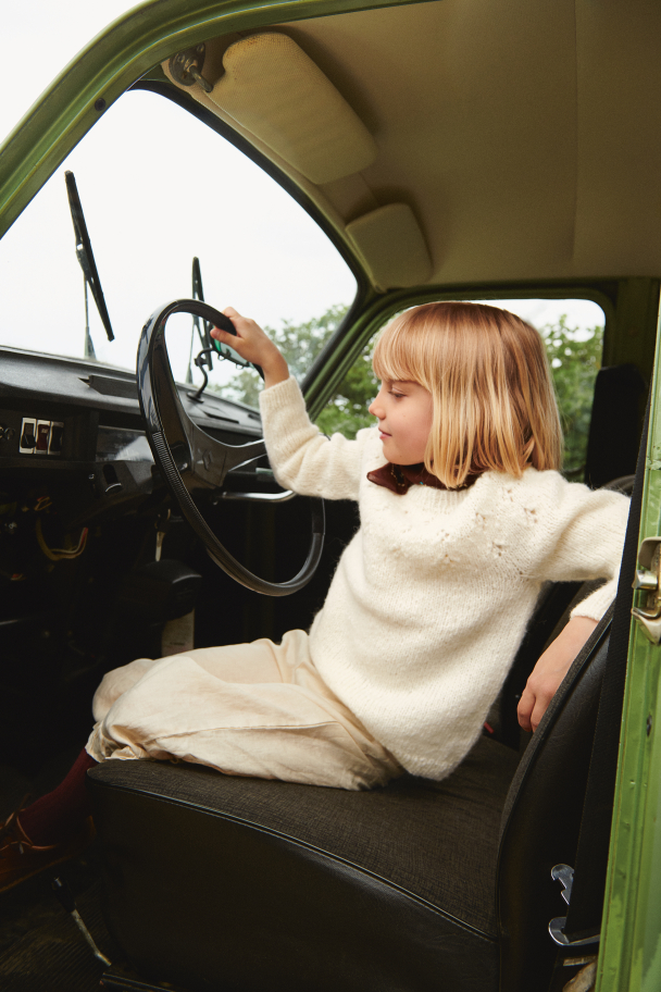 2506 - 7 - Sweet Pea Sweater Junior - Image 1