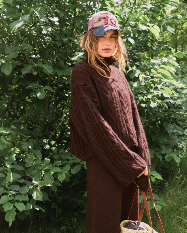 2507 - 1 - Brady Sweater - Image 1