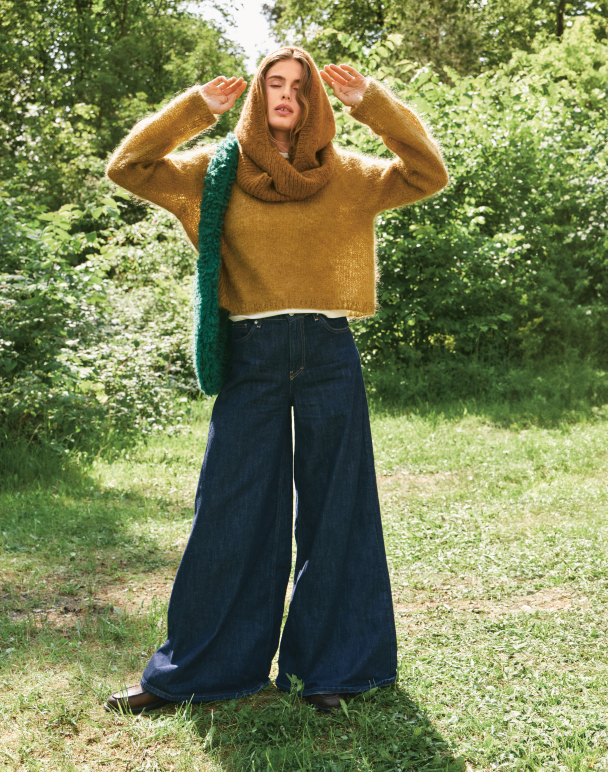 2507 - 3 - Rookie Sweater - Image 5