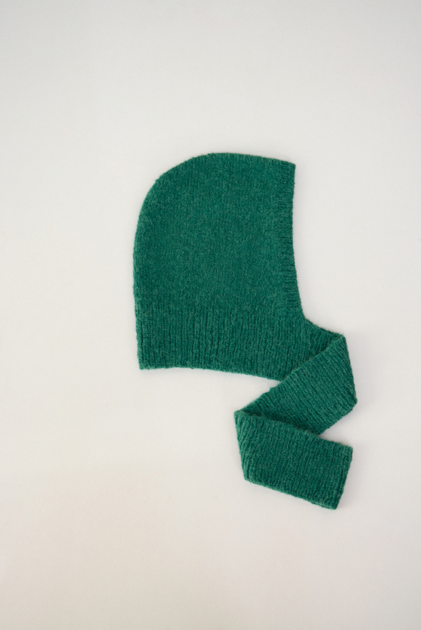 2507 - 11 - Snuggle Hood - Image 2