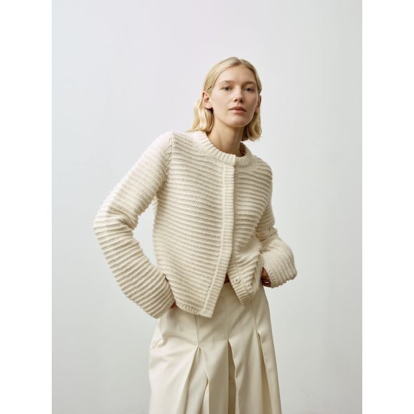 Snø No. 2 White