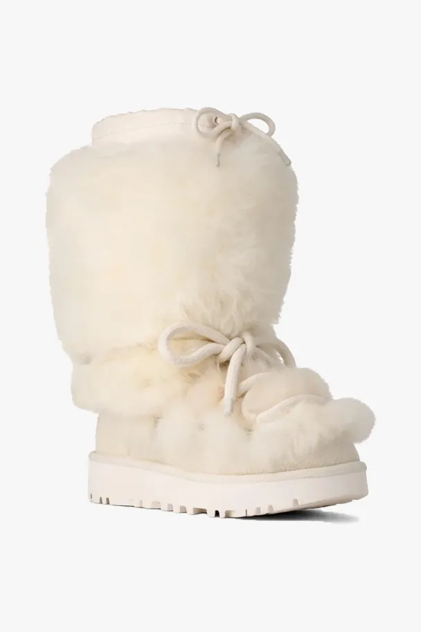 W CLASSIC TALL CHALET - Image 1