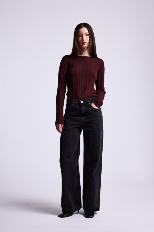 HENNY SWEATER