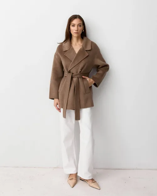 THE LONDON JACKET