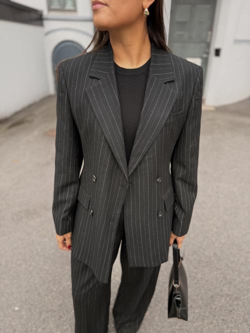Malia Manteco Blazer - Black Pin Stripe 