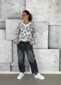 SOIA SWEATER
