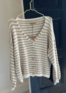 SHELLY CARDIGAN