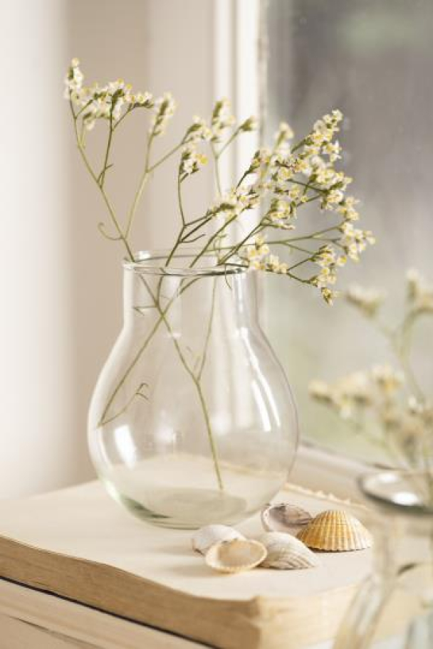 Vase rund Eline munnblåst åpning Ø: 5,5 cm