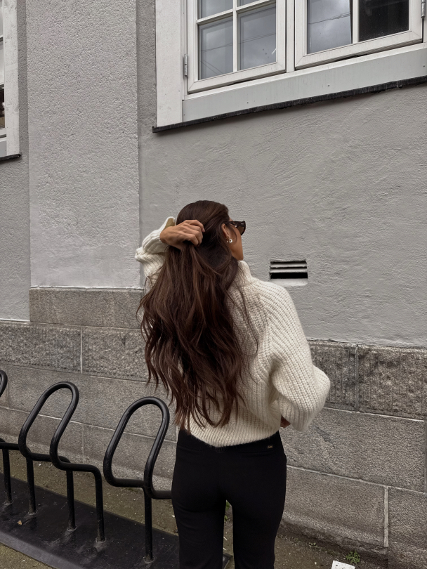 Anjuli Knit Zip Cardigan - Snow White  - Image 3