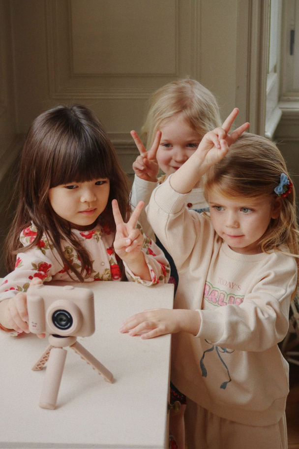 My First Camera - Cherry - Image 5