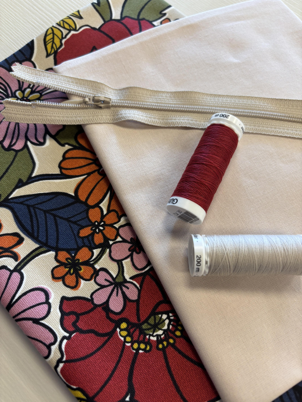 SØMROM x Stitsj - Materialpakke og gratis nybegynnerkurs  - Image 8