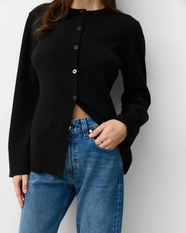 THE TAILORED CARDIGAN - BLACK - Image 1