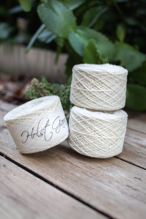 049 Bleached White - Holst garn Supersoft 