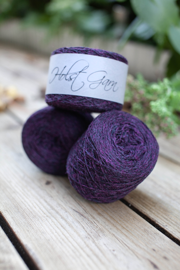 024 Sloe - Holst garn Supersoft 
