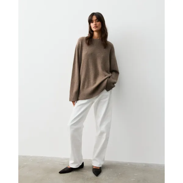 THE CLASSIC CREW NECK SWEATER