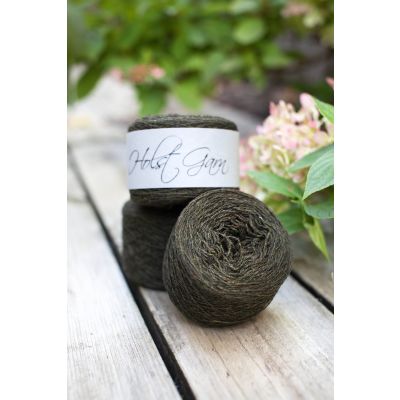065 Dark Olive  - Holst garn Supersoft 