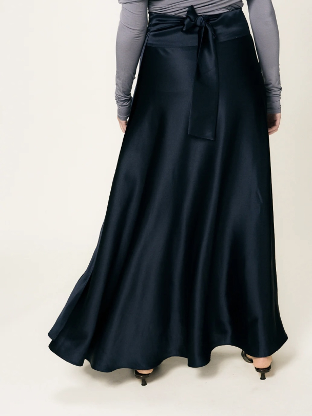 Hazel Midnight Blue - Image 2