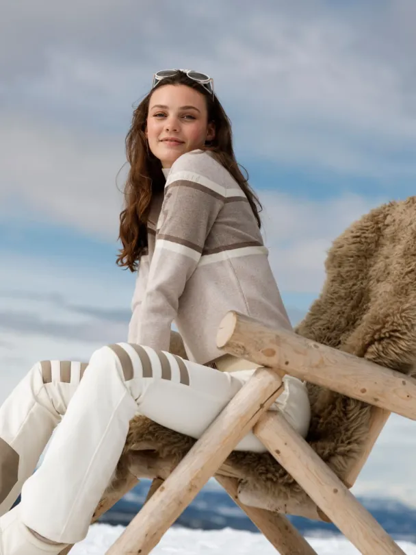 Solsidan Knitted Sweater - Image 4