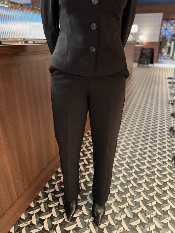 Favo Ankle Pant - Black - Image 1