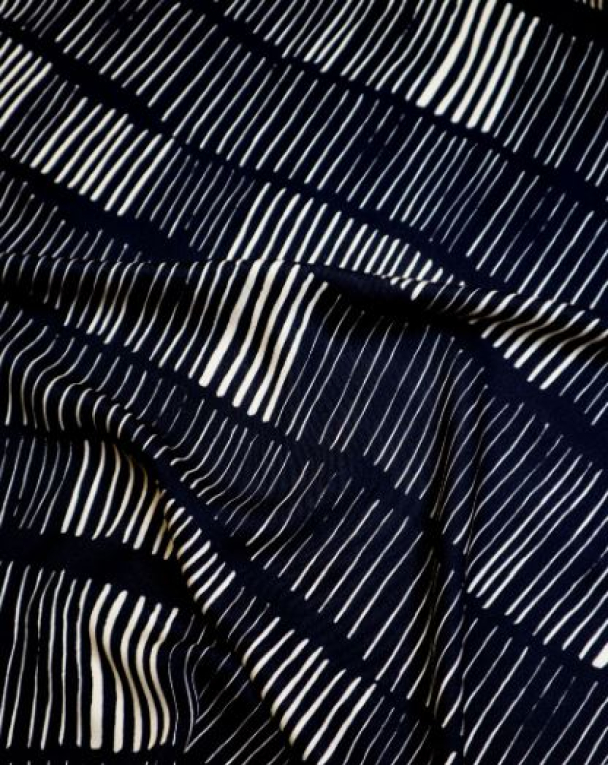 Sticks Black - Viskosetwill 