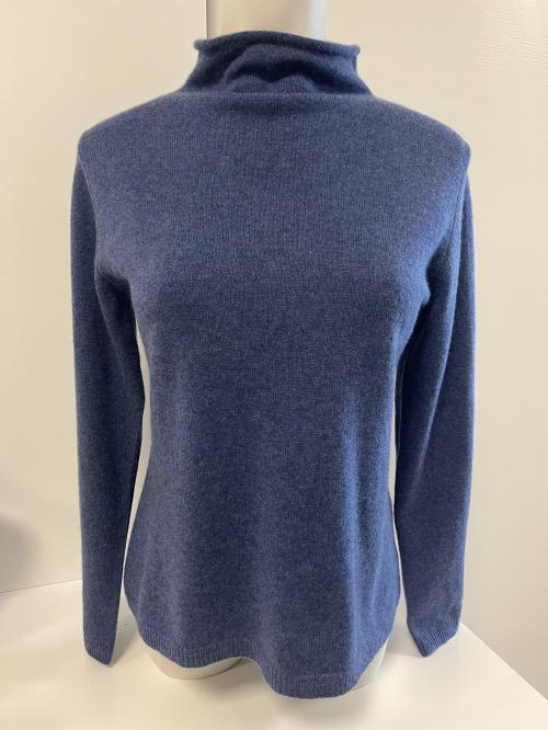 Martine genser, M Blue