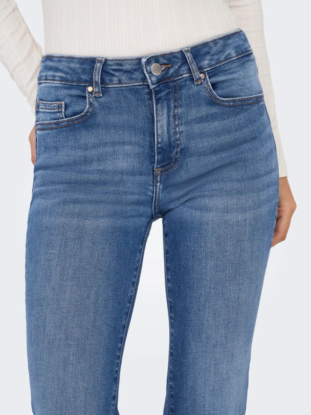 Blush Retro Flared Jeans - Image 6