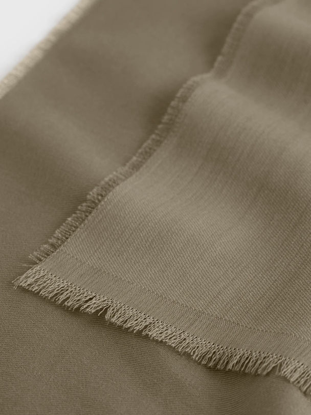 Light Wool Scarf Hazel - Image 3