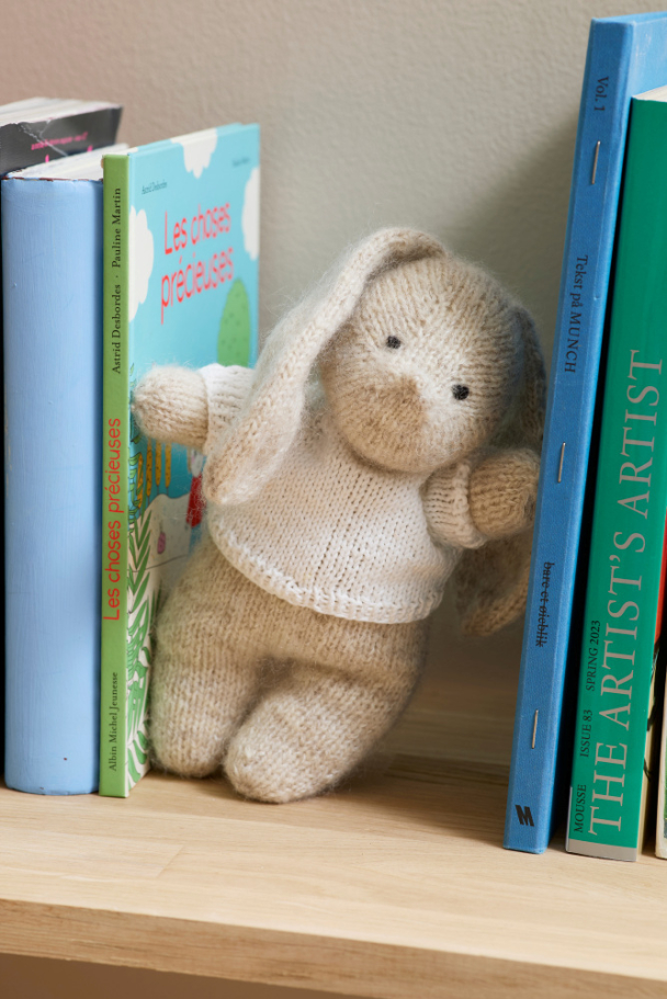 Harepus med klær - Image 10