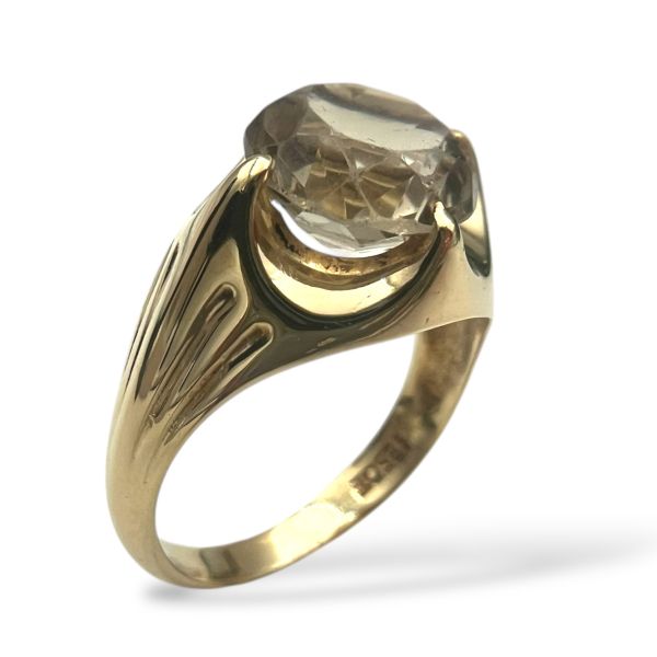 Klosterfoss Vintage - Gult gullring m. beige stein 585