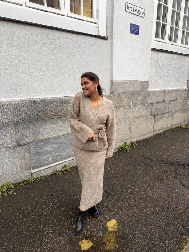 Plyra Knit Cardigan - Warm Taupe - Image 3