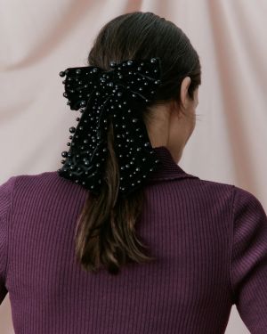 Pearl Velvet Hairbow