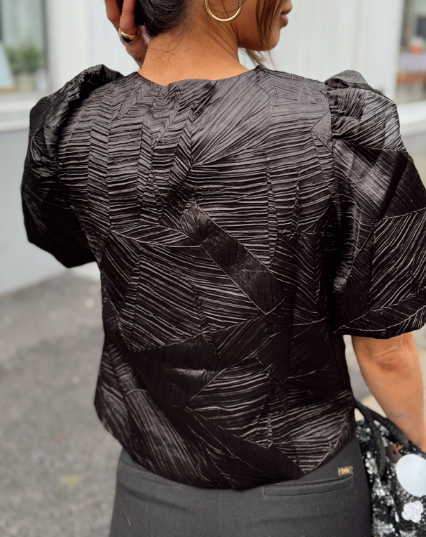 Vibe Top - Black  - Image 3