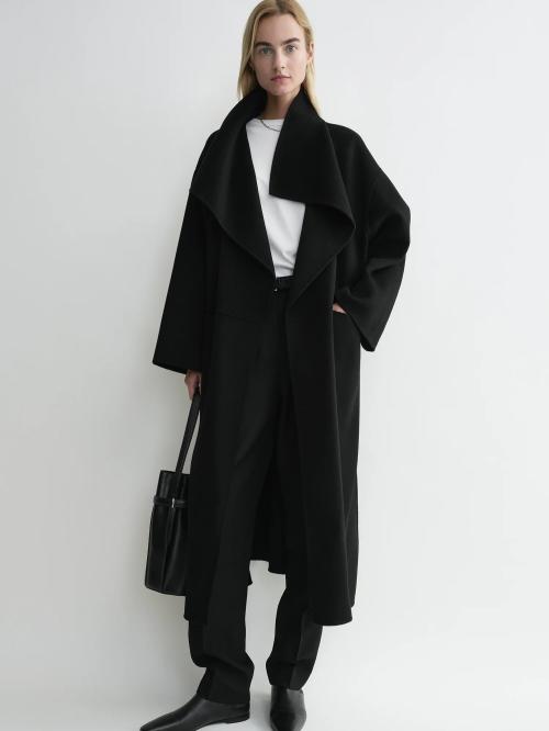 Signature Wool Cashmere Coat Black