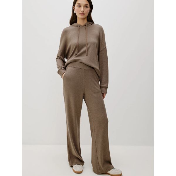 Ellery Heather Latte