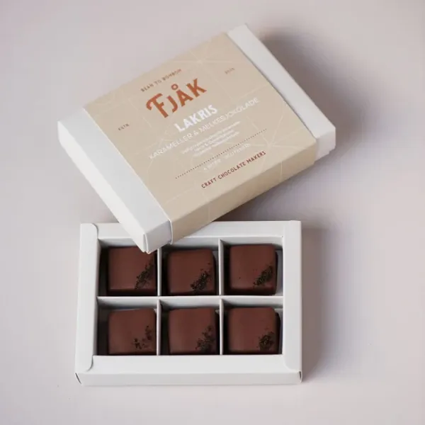 Lakris Karameller - Eske med 6 stk Fjåk