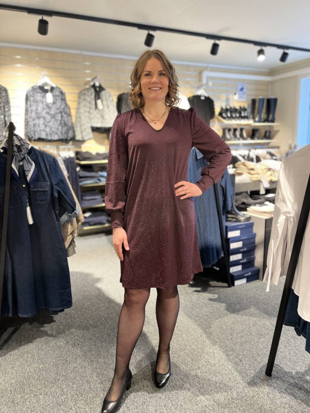 FRluca Kjole - Image 1