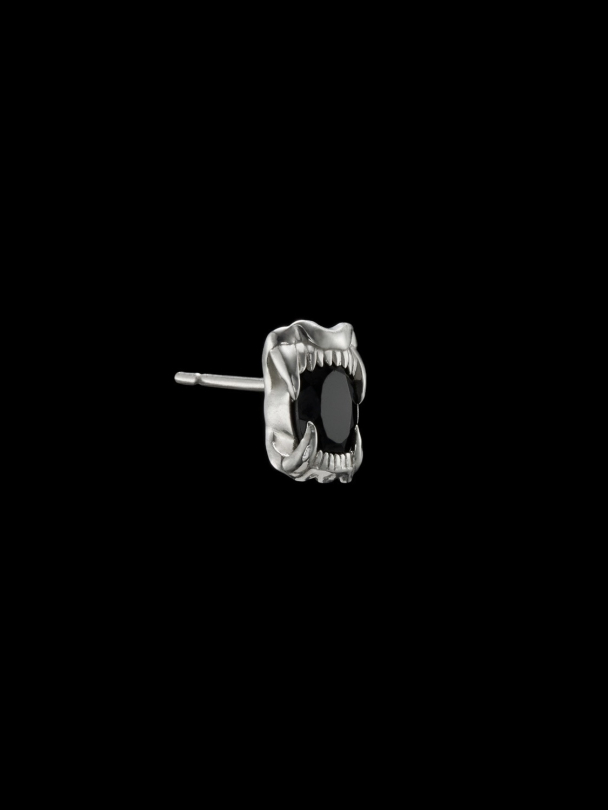 Mini Jaw Stone Ear Stud - Silver - Black Spinel - Image 2