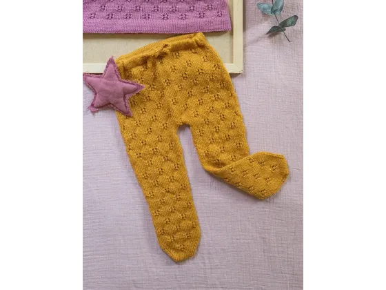 104-17 Strømpebukse med hullmønster