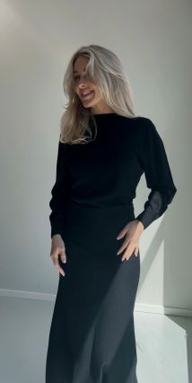 sujtm977p5kdvfj4l20251004125341 (1).jpg